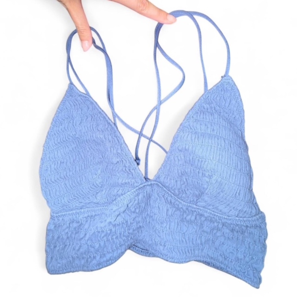 Victoria’s Secret PINK Bralette - sz M Blue bralette with open back